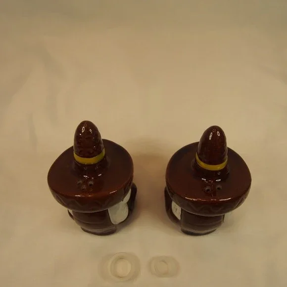 Vintage Anthropomorphic Salt Pepper Shakers Mexican Man Sombrero Siesta - Picture 6 of 10